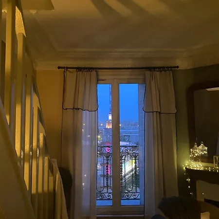 Duplex Avec Vue Sur Les Toits De Expo Porte De Versailles Appartamento Parigi